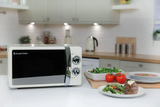 Russell Hobbs RHMM701C 17L 700w Cream Solo Manual Microwave